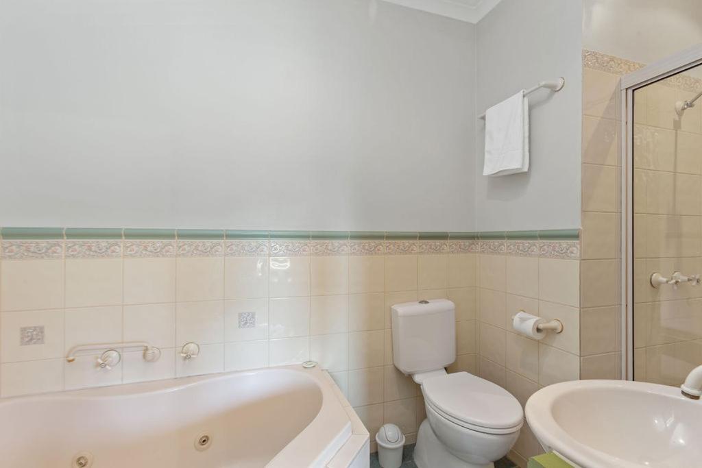 Stay Inn Аполо Бей Екстериор снимка